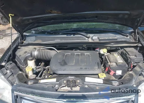 2013 Chrysler Town & Country Touring from USA, damaged, VIN 2C4RC1BG3DR526584